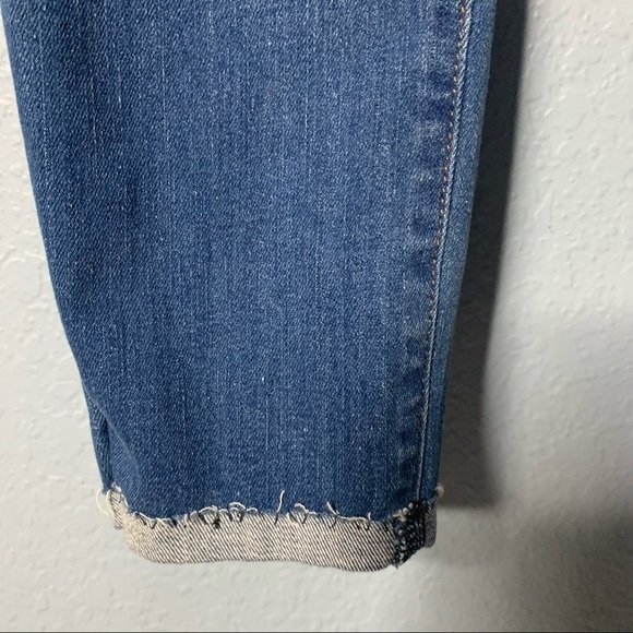J Brand Skinny Mid Rise Released Hem Jeans - Picture 7 of 8